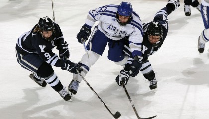 开云体育官方下载-LPL联赛视频回放平台升级，lol回放比赛