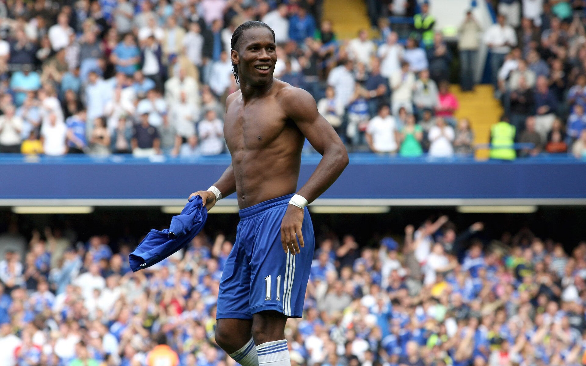 东京FC与对手正面交锋，比赛将激烈进行，东京fc吧